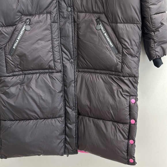 Stella Mccartney Black Down Jacket With
Multicolored Band On The Back - Picture 7 of 16